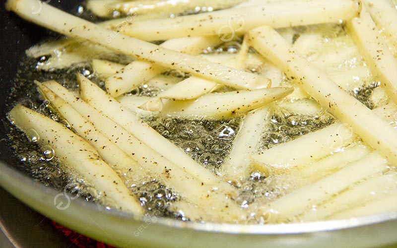 frying french fries